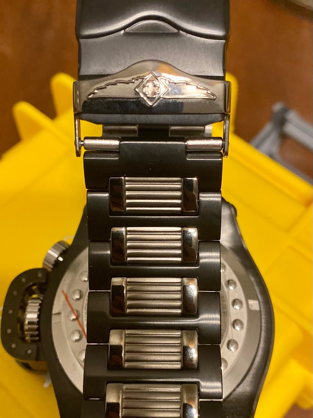 Invicta reserve flying fox automatic time piece - Picture 8 of 10